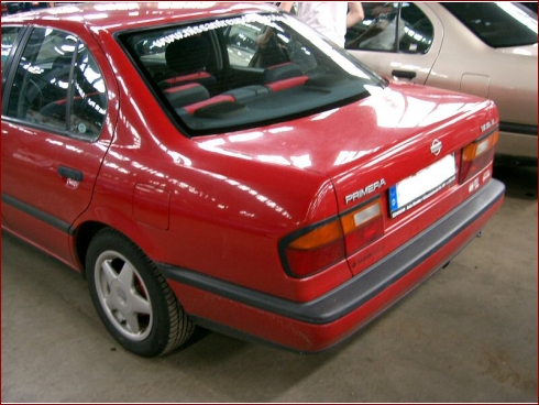 Nissan Primera (P10) 1.6 SLX - Fahrzeugbild 4 von 4