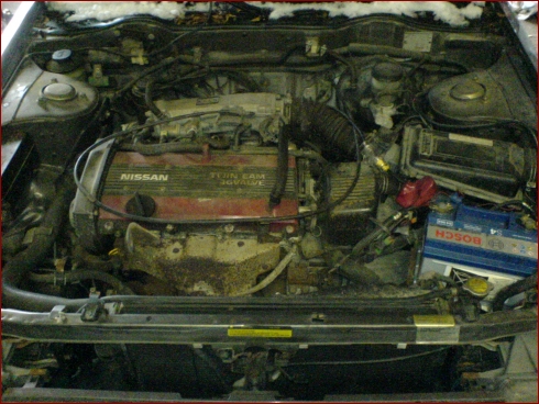 Nissan Bluebird (T72) 1.8 16V Grand Prix - Fahrzeugbild 6 von 7