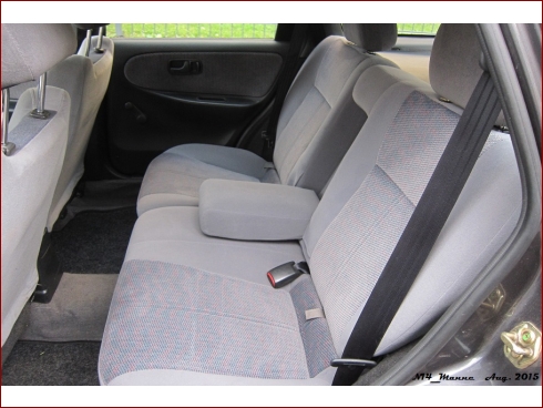 Nissan Primera (W10)  - Fahrzeugbild 6 von 14