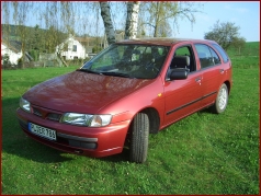 Nissan Almera (N15) 1.4 GX - Fahrzeugbild 1 von 7